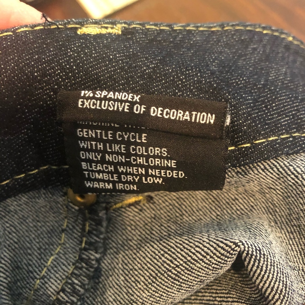 Style & Co. Dark Wash Embellished Pocket Jeggings - Picture 5 of 5